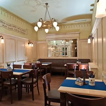 Schwerter Schankhaus & فندق 3*